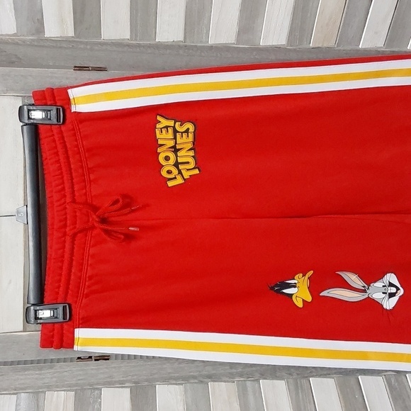 Women's Looney Tunes Graphic Flare Lounge Pants | Small - Picture 4 of 9